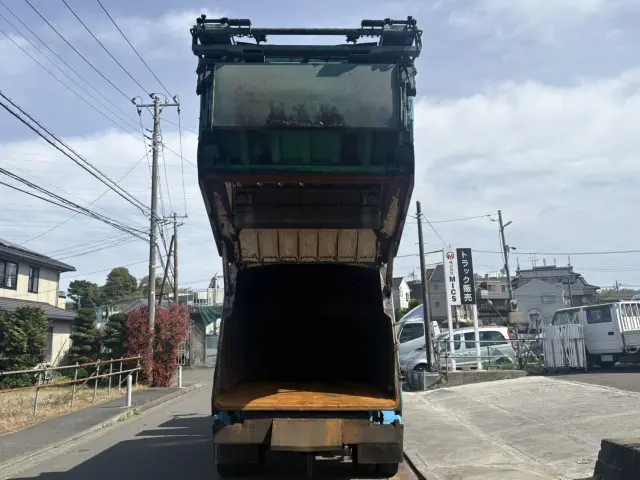 いすゞ フォワード LPG-FTR90S2(2WD)の写真17