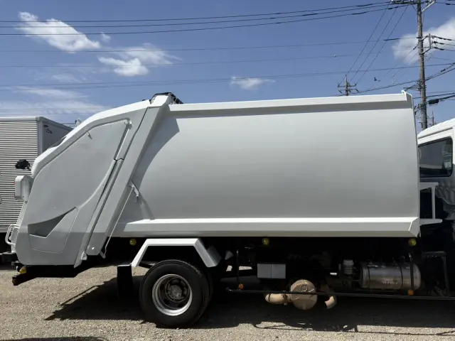 三菱 ファイター TKG-FK71F(2WD)の写真6