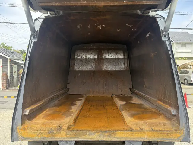 三菱 ファイター TKG-FK71F(2WD)の写真18