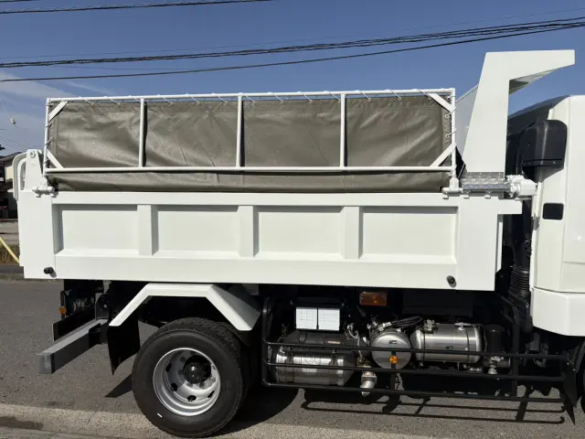 三菱 ファイター 2KG-FK62FZ(2WD)の写真6