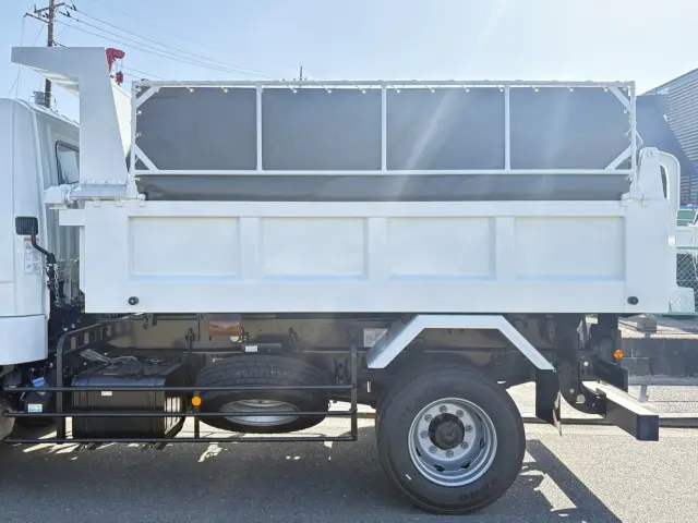 三菱 ファイター 2KG-FK62FZ(2WD)の写真7