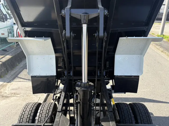 三菱 ファイター 2KG-FK62FZ(2WD)の写真14