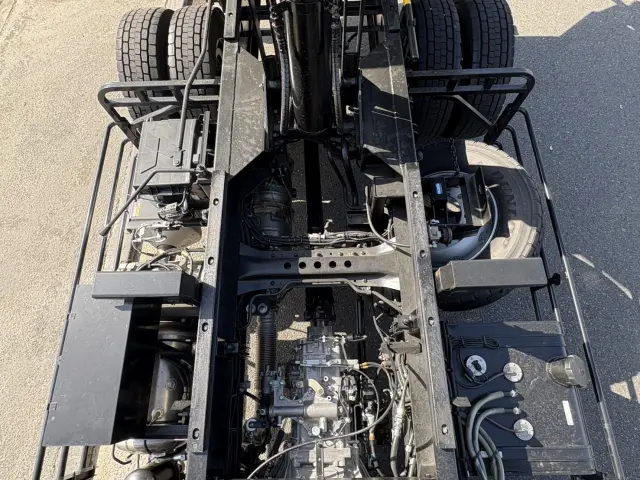 三菱 ファイター 2KG-FK62FZ(2WD)の写真15