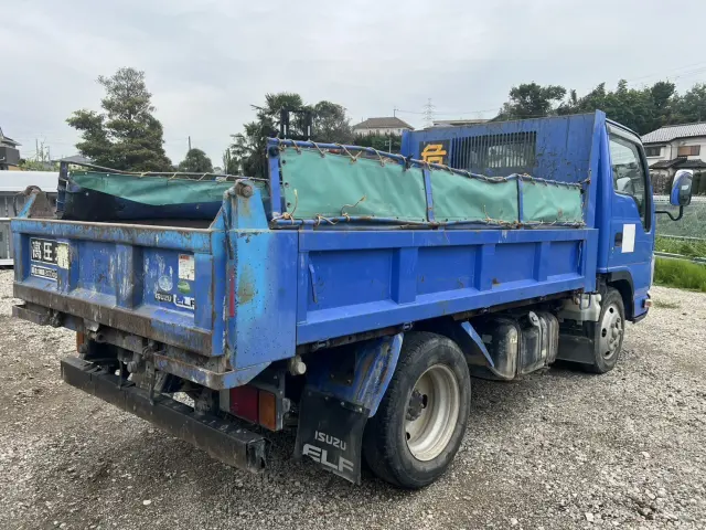 いすゞ エルフ TPG-NKR85AD(2WD)の写真3