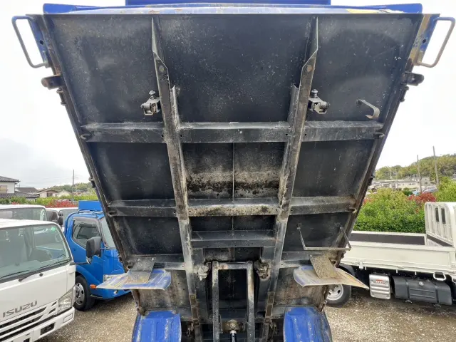 いすゞ エルフ TPG-NKR85AD(2WD)の写真13