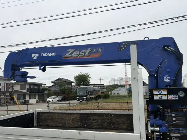 いすゞ エルフ 2RG-NKR88A(2WD)の写真16