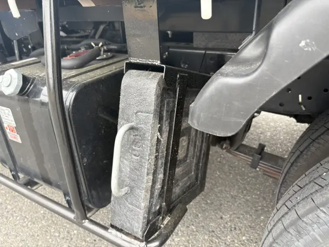 いすゞ エルフ 2RG-NKR88A(2WD)の写真25