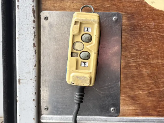 三菱 キャンター TPG-FEB50(2WD)の写真17