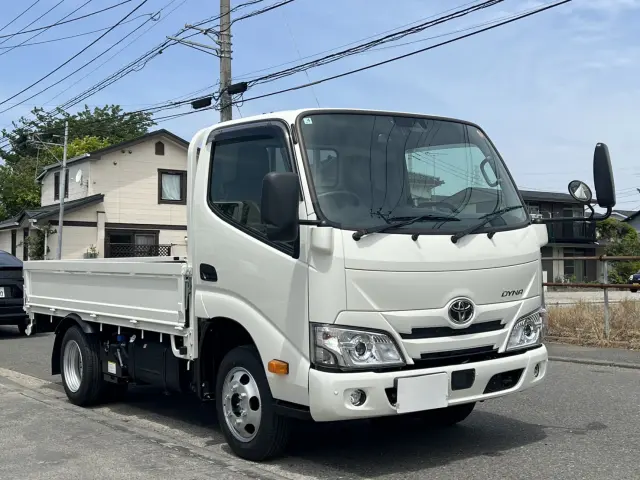 トヨタ ダイナ 2WG-GDY232(2WD)の写真2