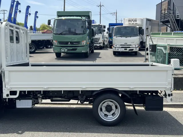 トヨタ ダイナ 2WG-GDY232(2WD)の写真7