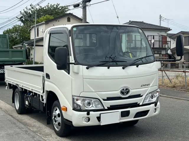 トヨタ ダイナ 2WG-GDY282(4WD)の写真2