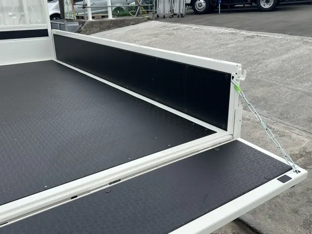 トヨタ ダイナ 2WG-GDY282(4WD)の写真11