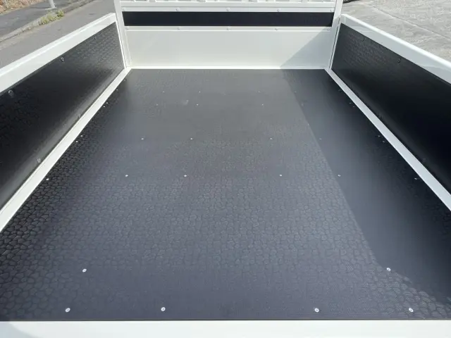 トヨタ ダイナ 2WG-GDY282(4WD)の写真12