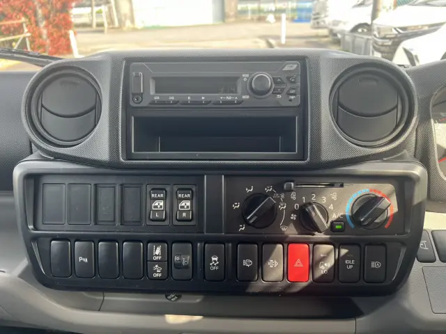 トヨタ ダイナ 2WG-GDY282(4WD)の写真17