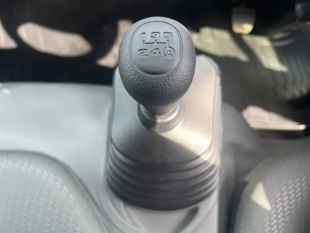 トヨタ ダイナ 2WG-GDY282(4WD)の写真18