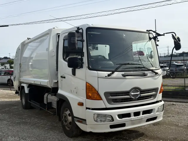 日野 レンジャー TKG-FC9JGAA(2WD)の写真2