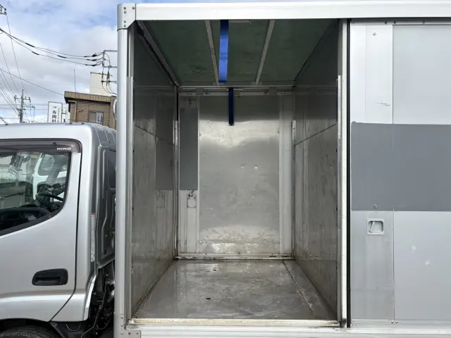 日野 デュトロ 2RG-XZU645M(2WD)の写真10