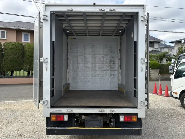 日野 デュトロ 2RG-XZU645M(2WD)の写真12