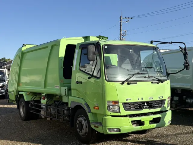 三菱 ファイター TKG-FK72FY(2WD)の写真2