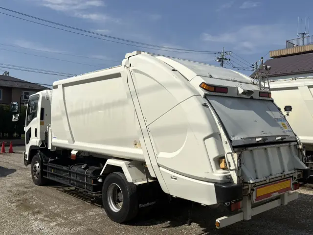 いすゞ フォワード PKG-FSR34S2(2WD)の写真4
