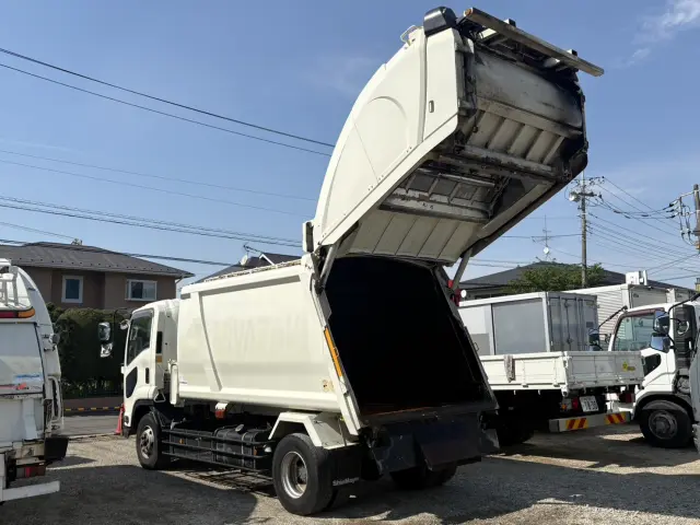 いすゞ フォワード PKG-FSR34S2(2WD)の写真12
