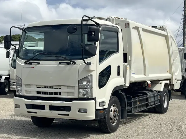 いすゞ フォワード PKG-FSR34S2(2WD)の写真1