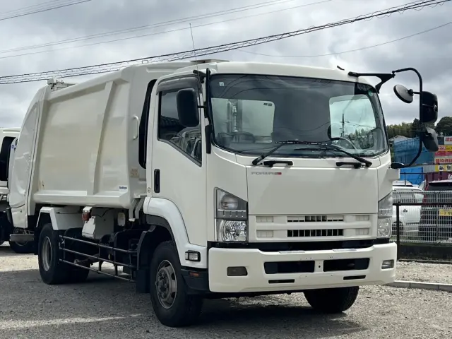 いすゞ フォワード PKG-FSR34S2(2WD)の写真2
