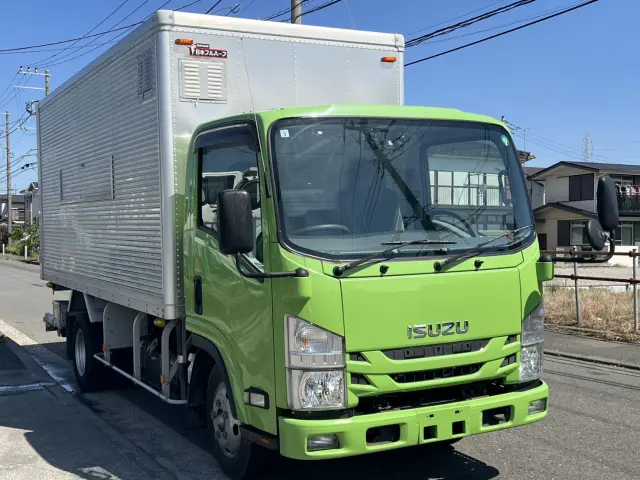いすゞ エルフ TRG-NMR85AN(2WD)の写真2