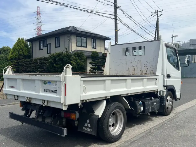 三菱 キャンター TPG-FBA30(2WD)の写真3