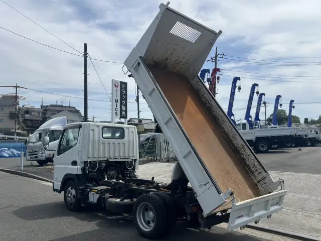 三菱 キャンター TPG-FBA30(2WD)の写真9