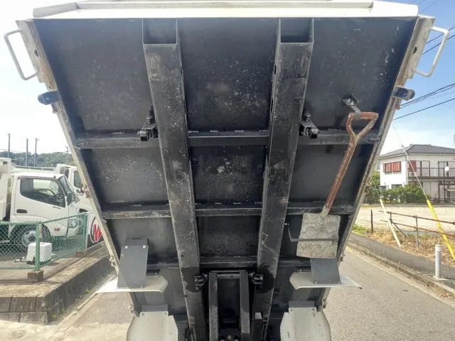 三菱 キャンター TPG-FBA30(2WD)の写真13