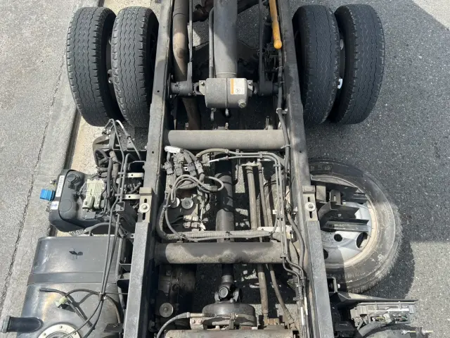 三菱 キャンター TPG-FBA30(2WD)の写真15