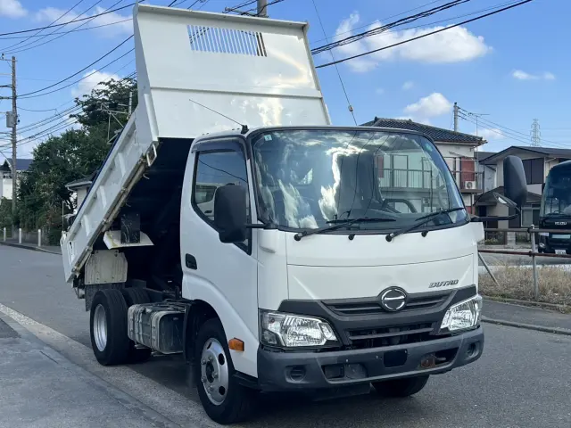 日野 デュトロ TPG-XZU620T(2WD)の写真2