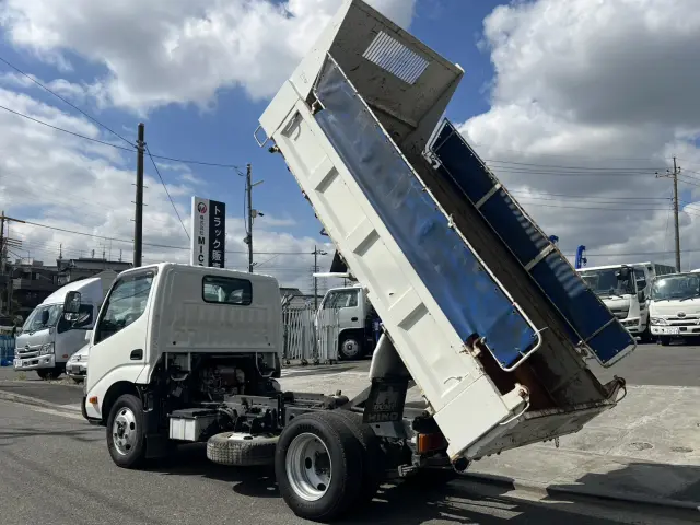 日野 デュトロ TPG-XZU620T(2WD)の写真9
