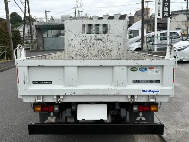 三菱 キャンター 2RG-FBA60(2WD)の写真8