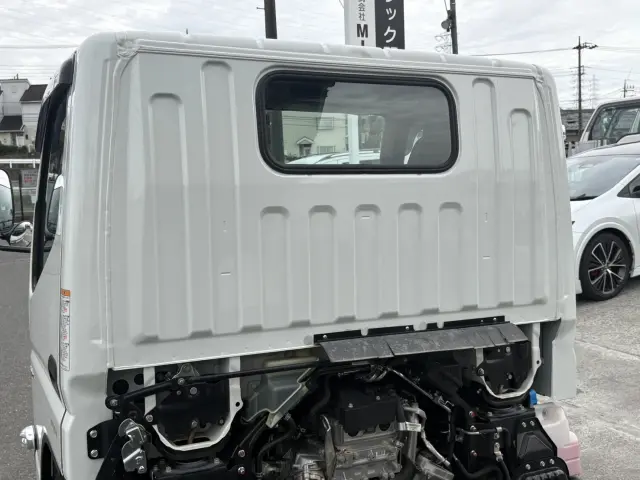 三菱 キャンター 2RG-FBA60(2WD)の写真16