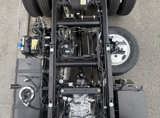 三菱 キャンター 2RG-FBA60(2WD)の写真15