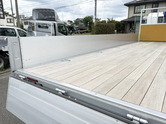 日野 レンジャー 2KG-FE2ACA(2WD)の写真10