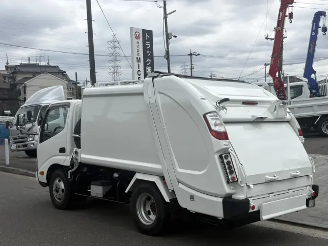 日野 デュトロ TPG-XZU600X(2WD)の写真4