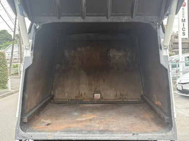 日野 デュトロ TPG-XZU600X(2WD)の写真15