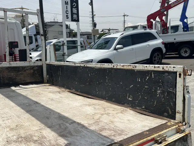 三菱 キャンター TPG-FEA50(2WD)の写真11