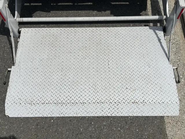 日野 デュトロ 2KG-XZC605M(2WD)の写真10