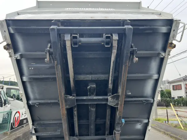 いすゞ エルフ TPG-NKR85AN(2WD)の写真14