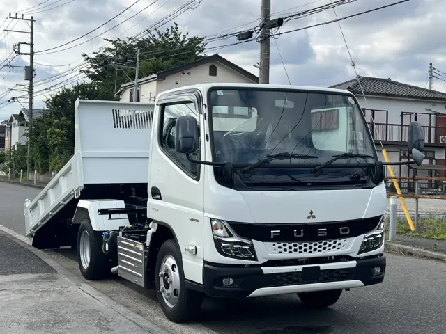 三菱 キャンター 2RG-FBA60(2WD)の写真2