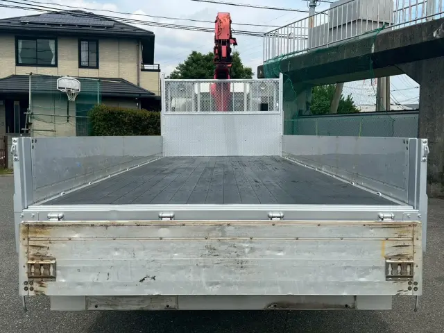 いすゞ フォワード LPG-FTR90S2(2WD)の写真9