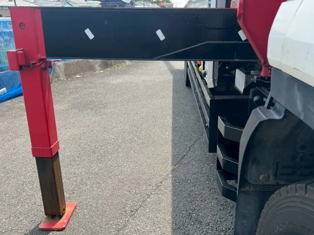いすゞ フォワード LPG-FTR90S2(2WD)の写真16