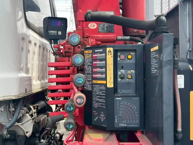 いすゞ フォワード LPG-FTR90S2(2WD)の写真19