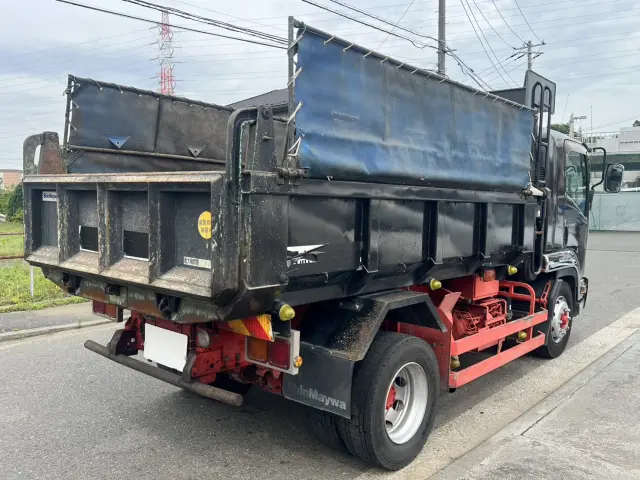 いすゞ フォワード LKG-FTR90S2(2WD)の写真3