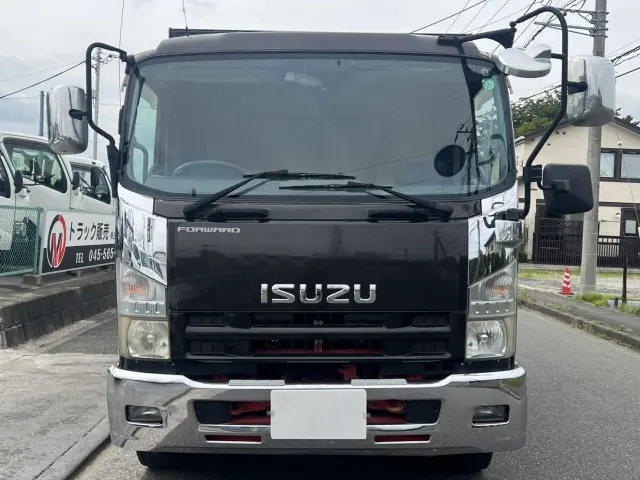 いすゞ フォワード LKG-FTR90S2(2WD)の写真5