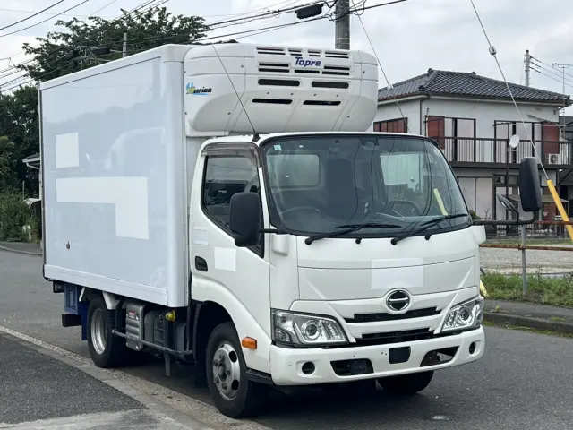 日野 デュトロ 2RG-XZC605M(2WD)の写真2